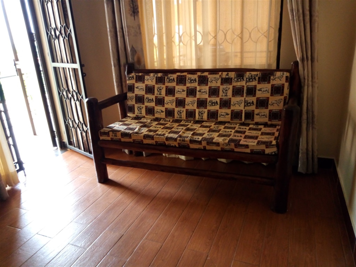 Town House for rent in Munyonyo Kampala