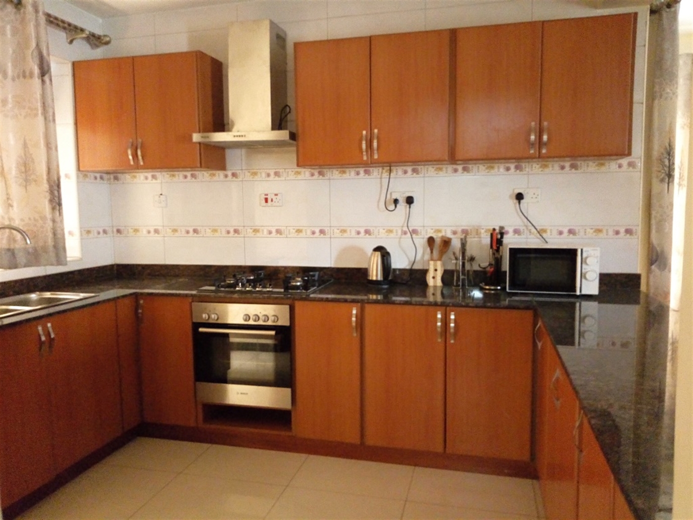 Town House for rent in Munyonyo Kampala