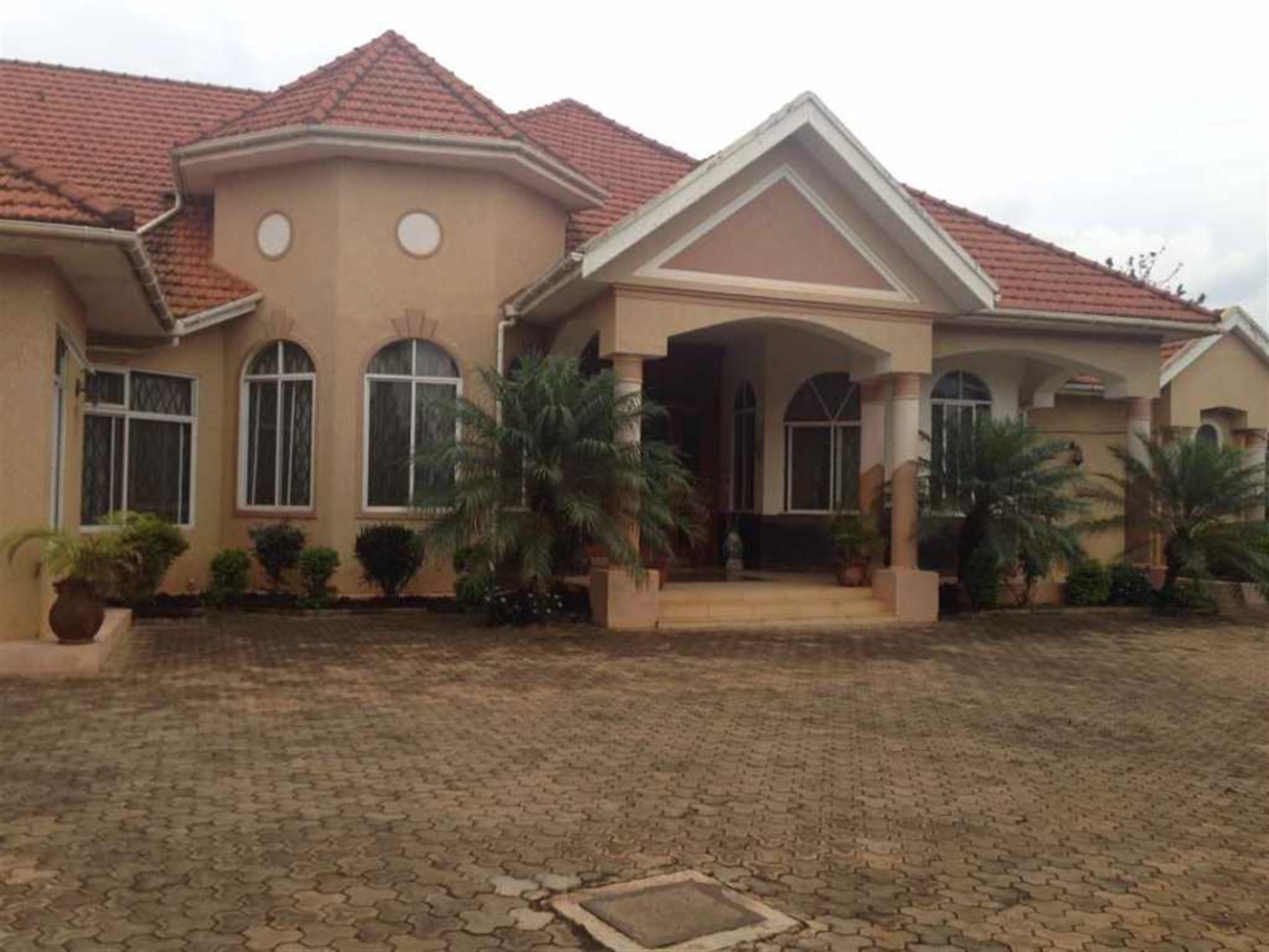 Bungalow for sale in Bbunga Kampala