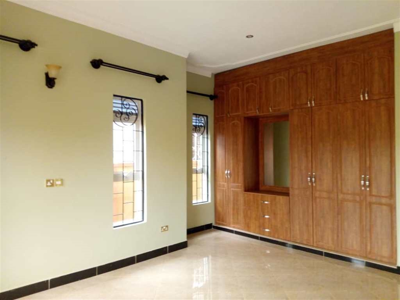 Bungalow for sale in Kira Wakiso