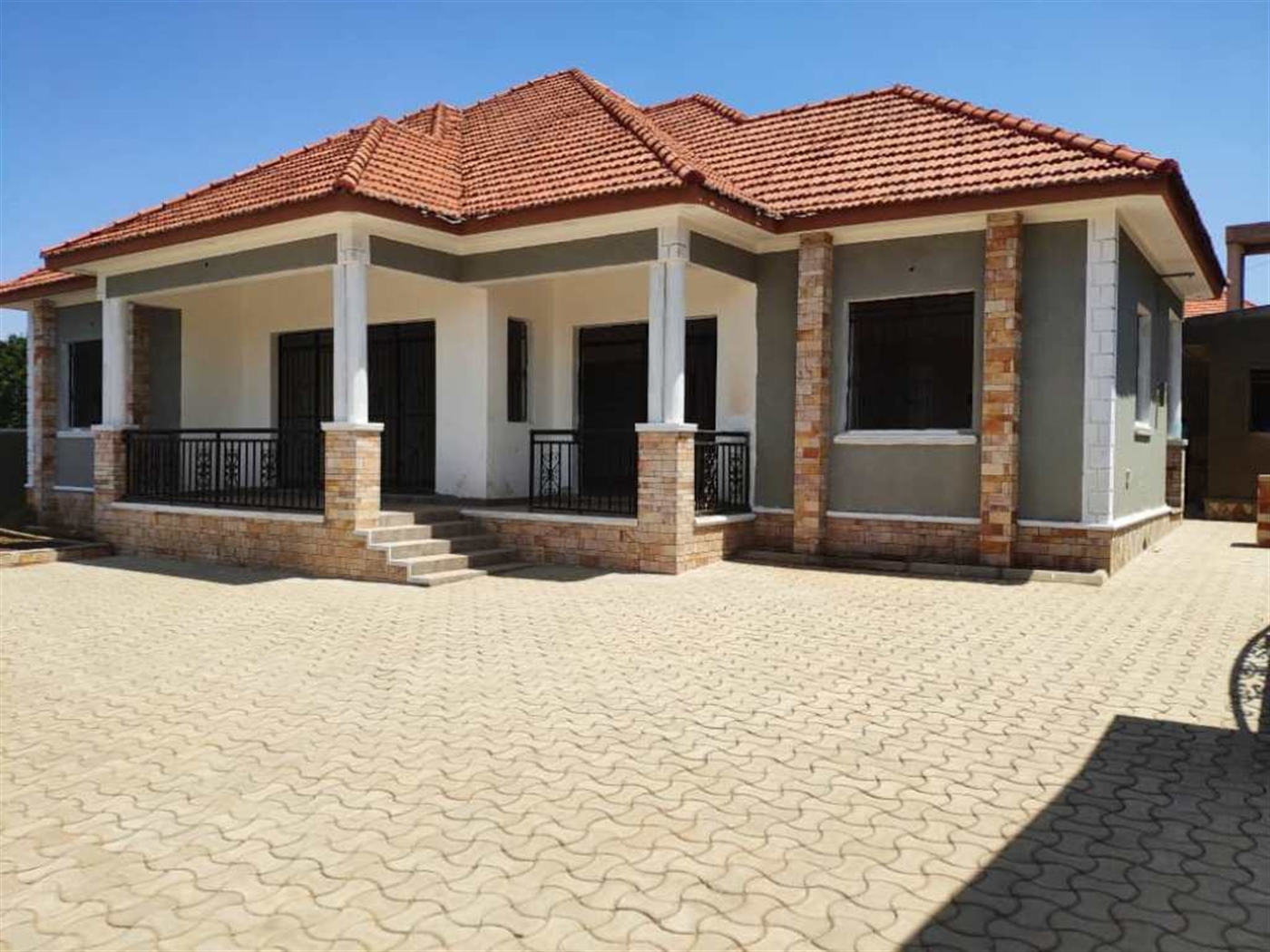 Bungalow for sale in Kira Wakiso