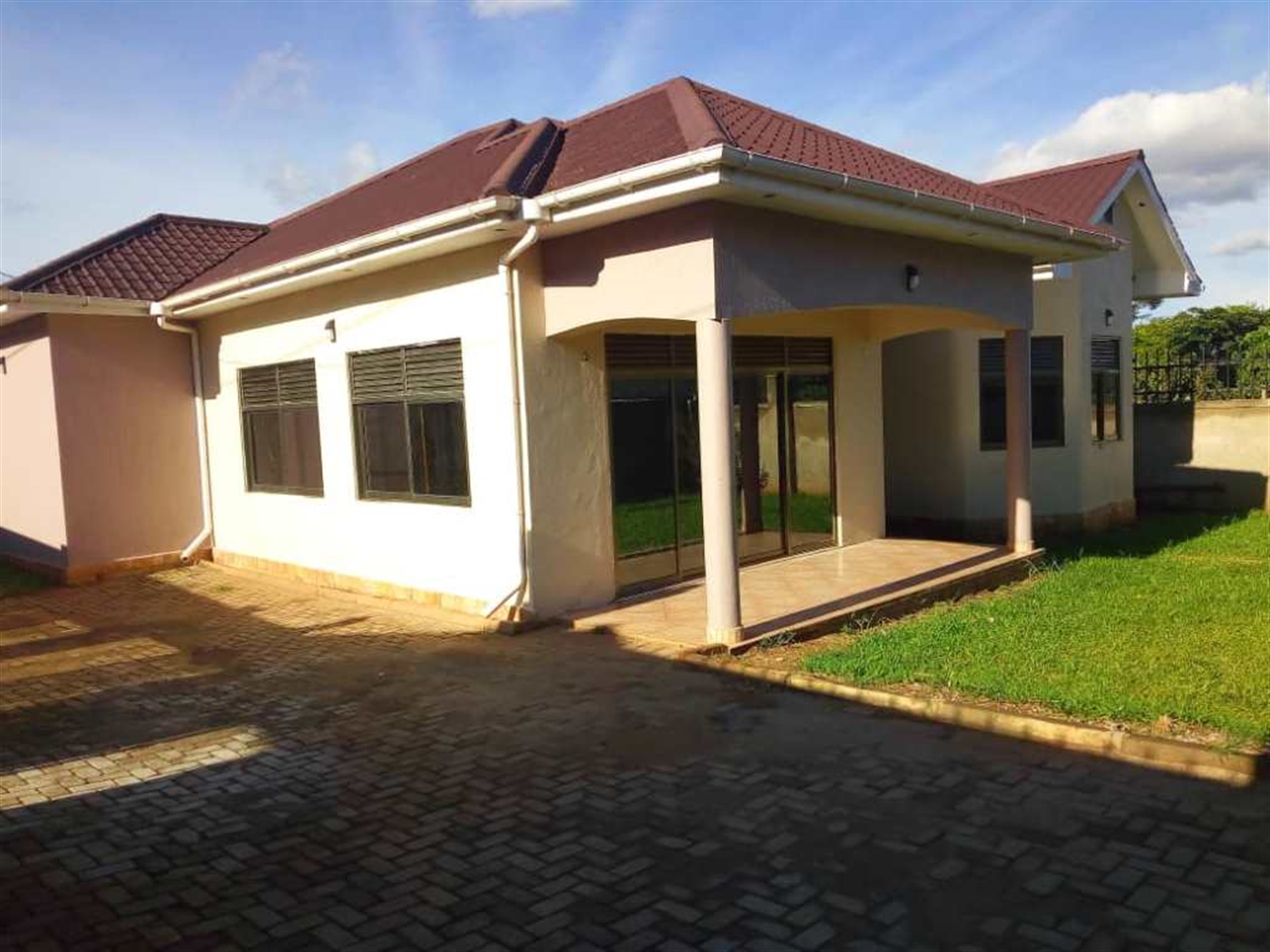 Bungalow for sale in Kira Wakiso