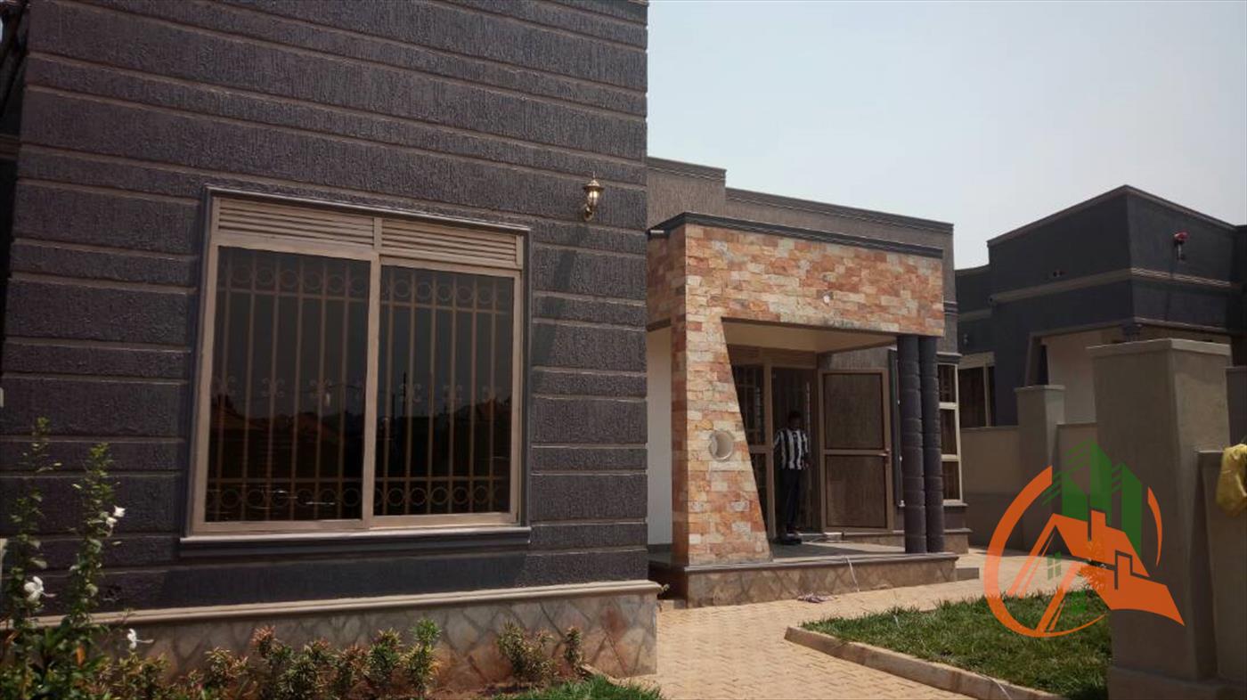 Bungalow for sale in Kira Wakiso