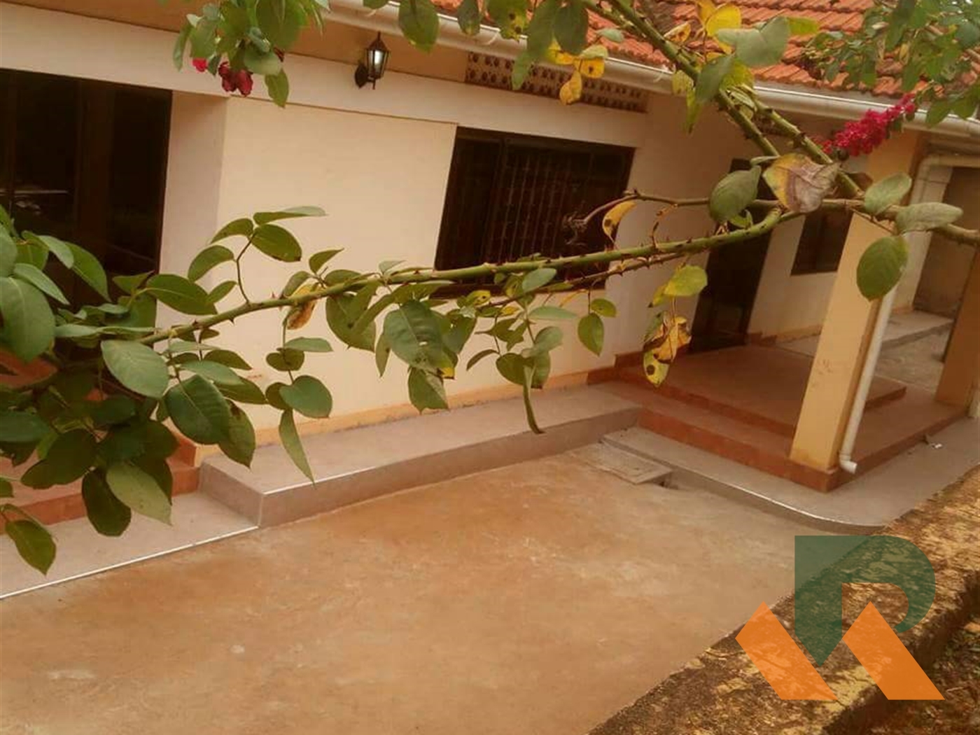 Bungalow for sale in Naalya Wakiso