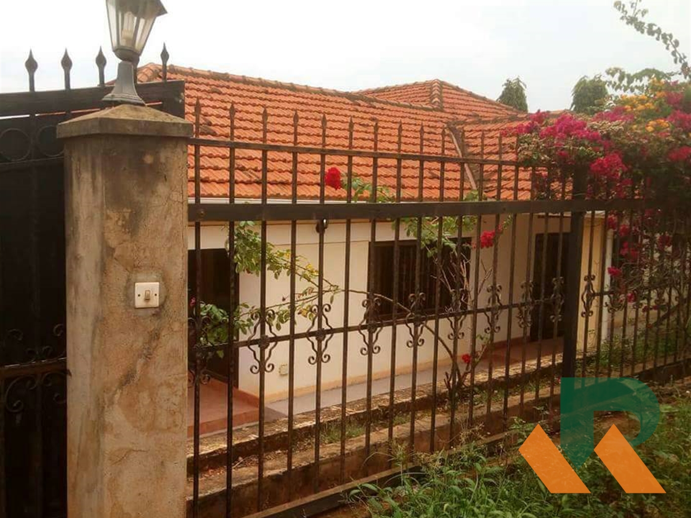 Bungalow for sale in Naalya Wakiso