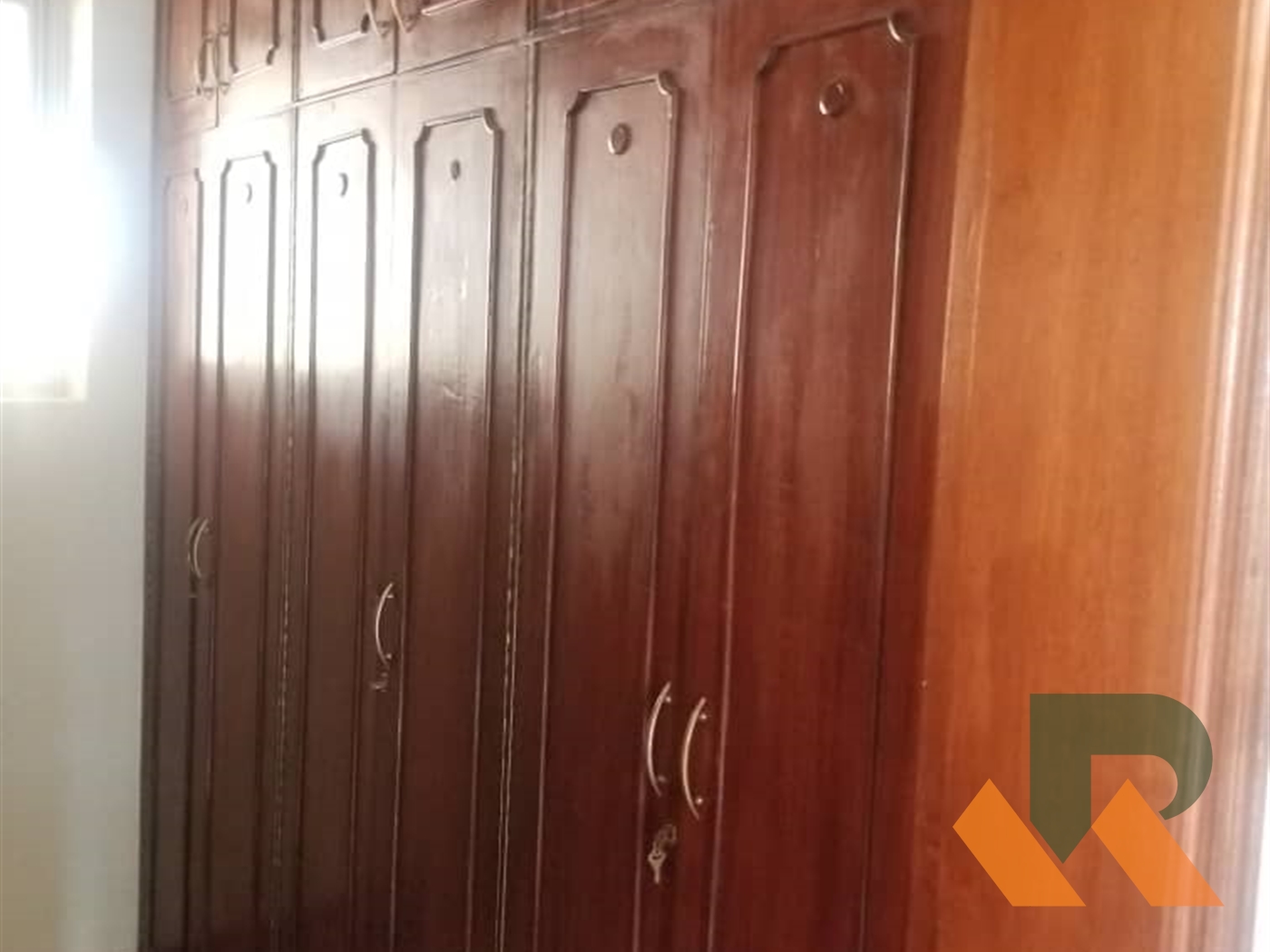 Maisonette for rent in Mbuya Kampala