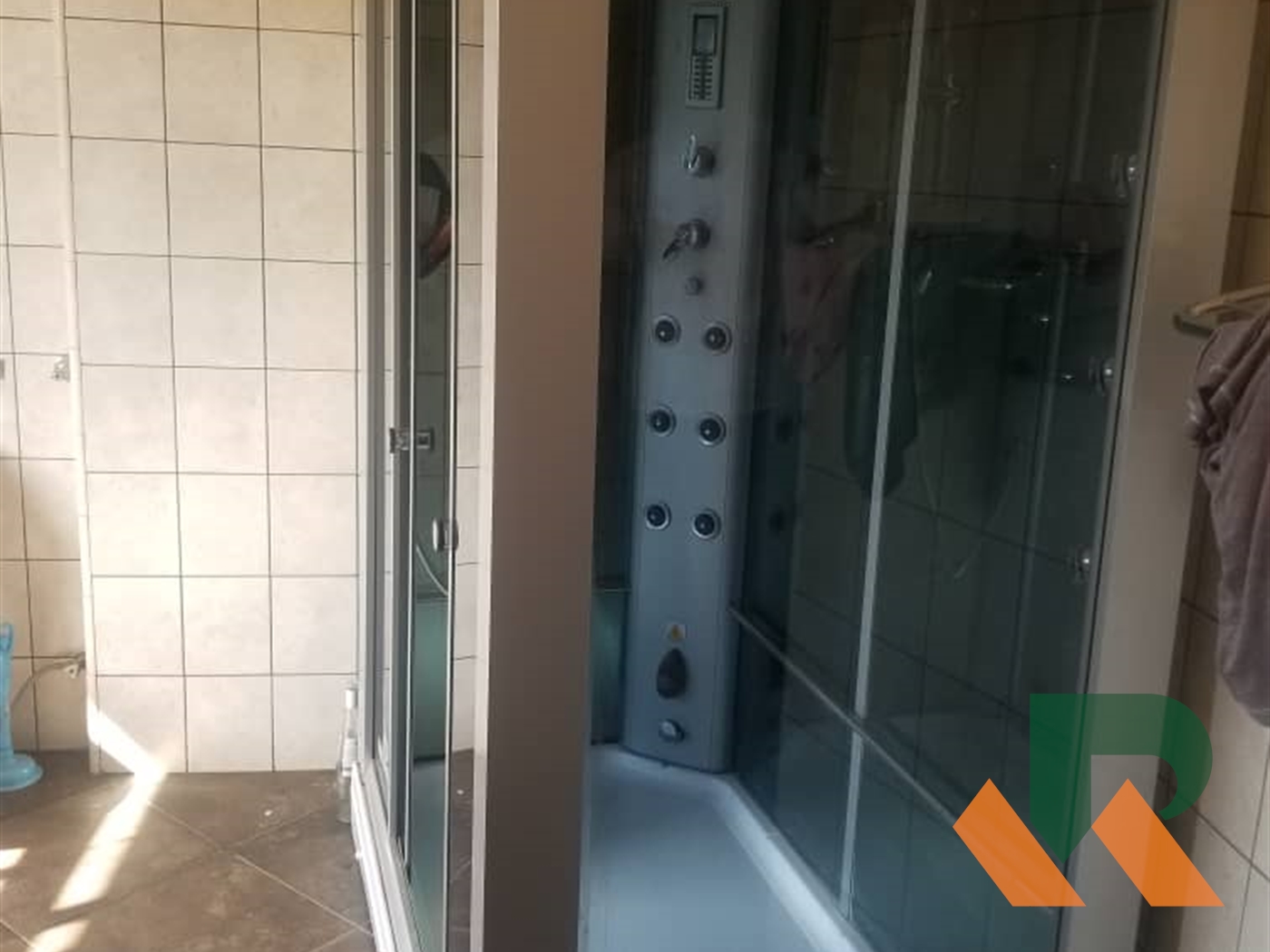 Maisonette for rent in Mbuya Kampala