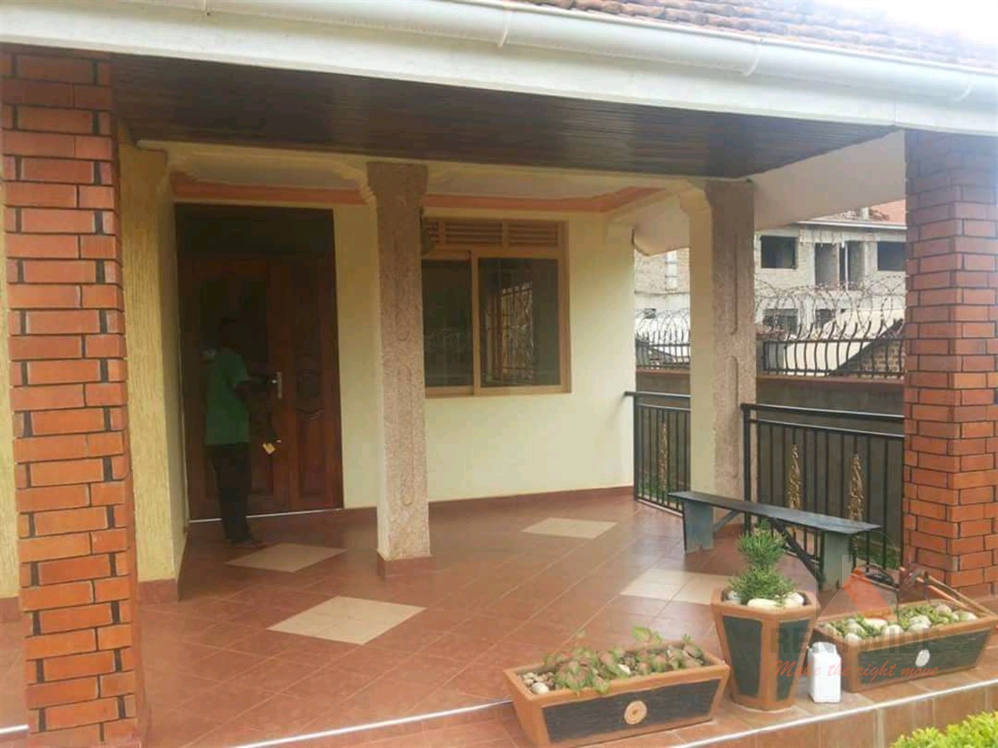 Duplex for rent in Bukoto Kampala