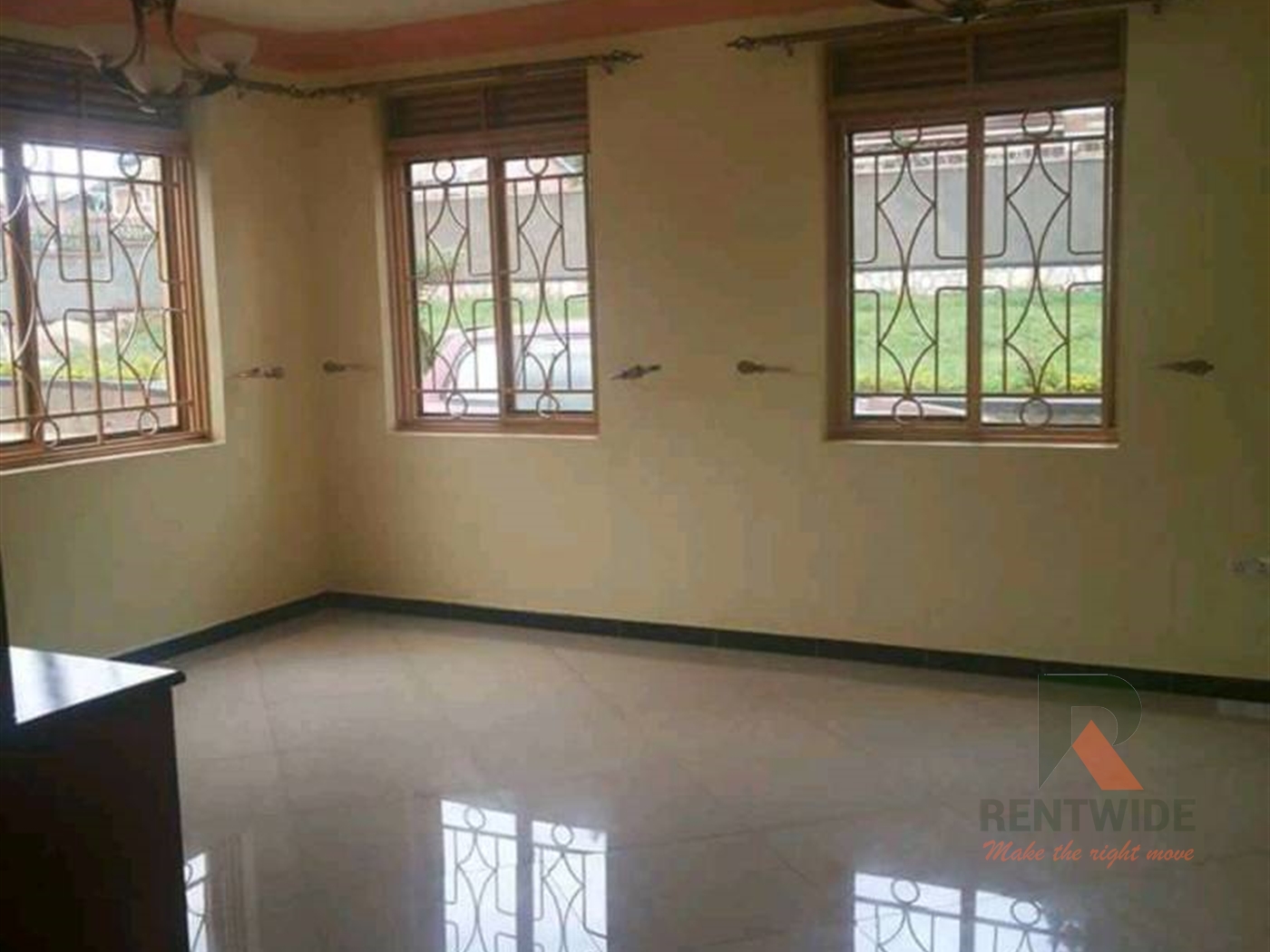 Duplex for rent in Bukoto Kampala