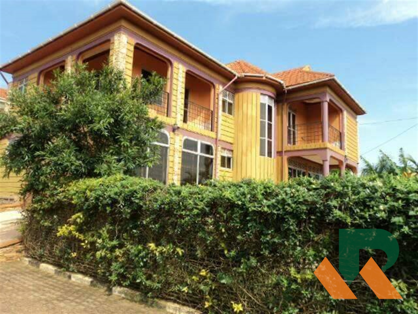 Maisonette for sale in Kitende Wakiso