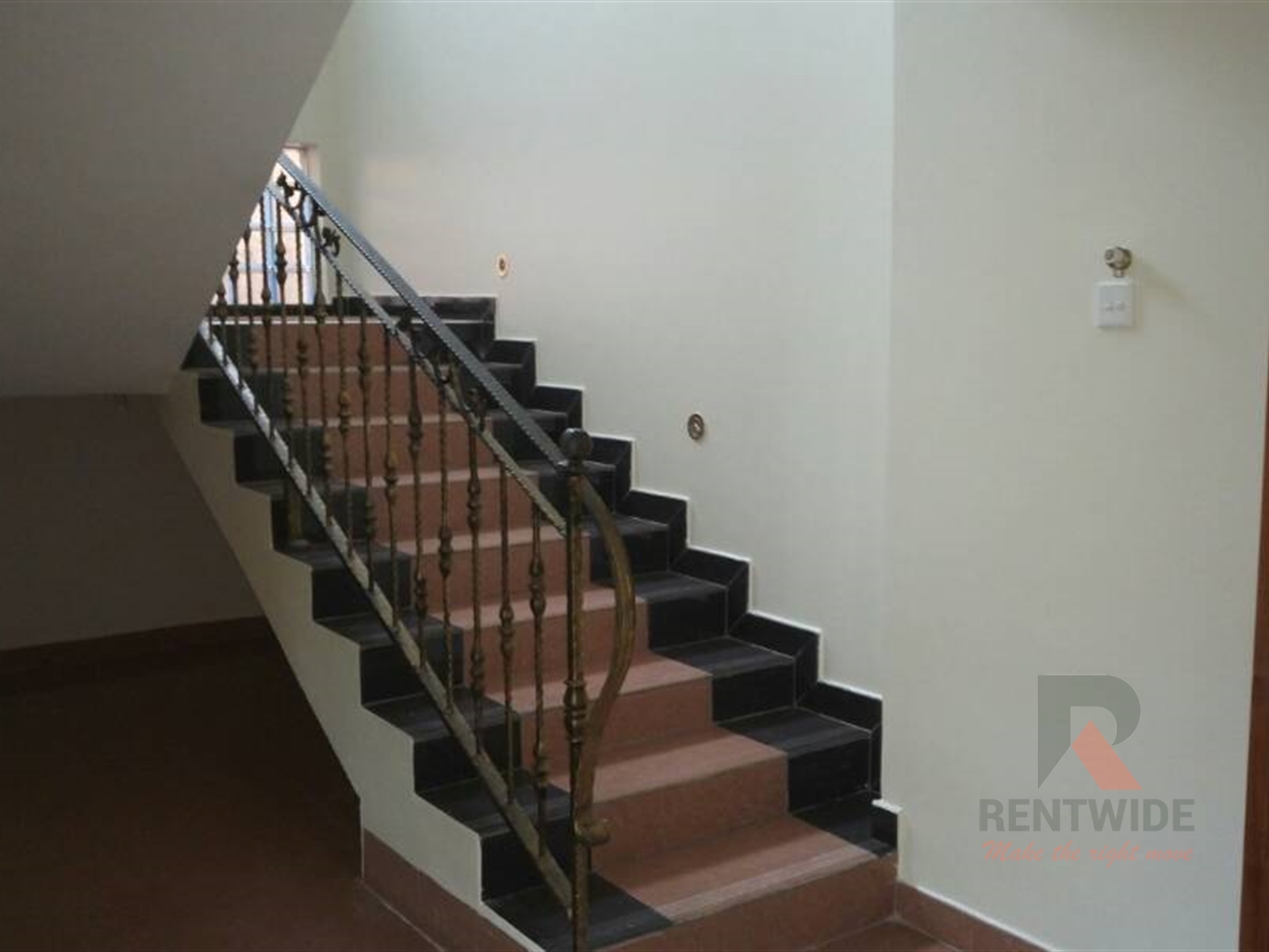 Storeyed house for rent in Kololo Kampala