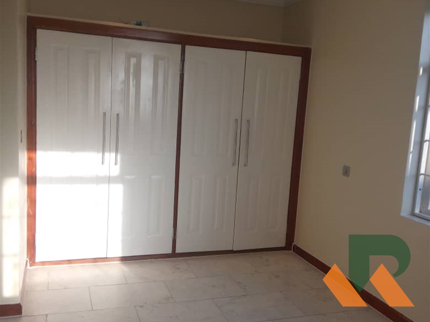 Maisonette for rent in Bukasa Wakiso