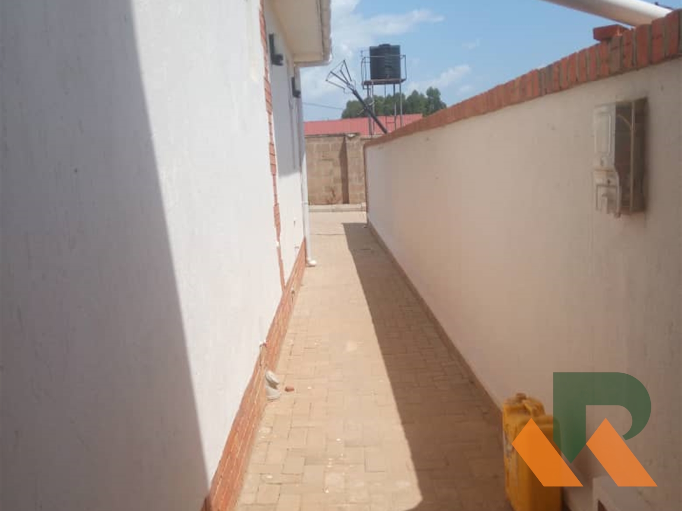 Maisonette for rent in Bukasa Wakiso