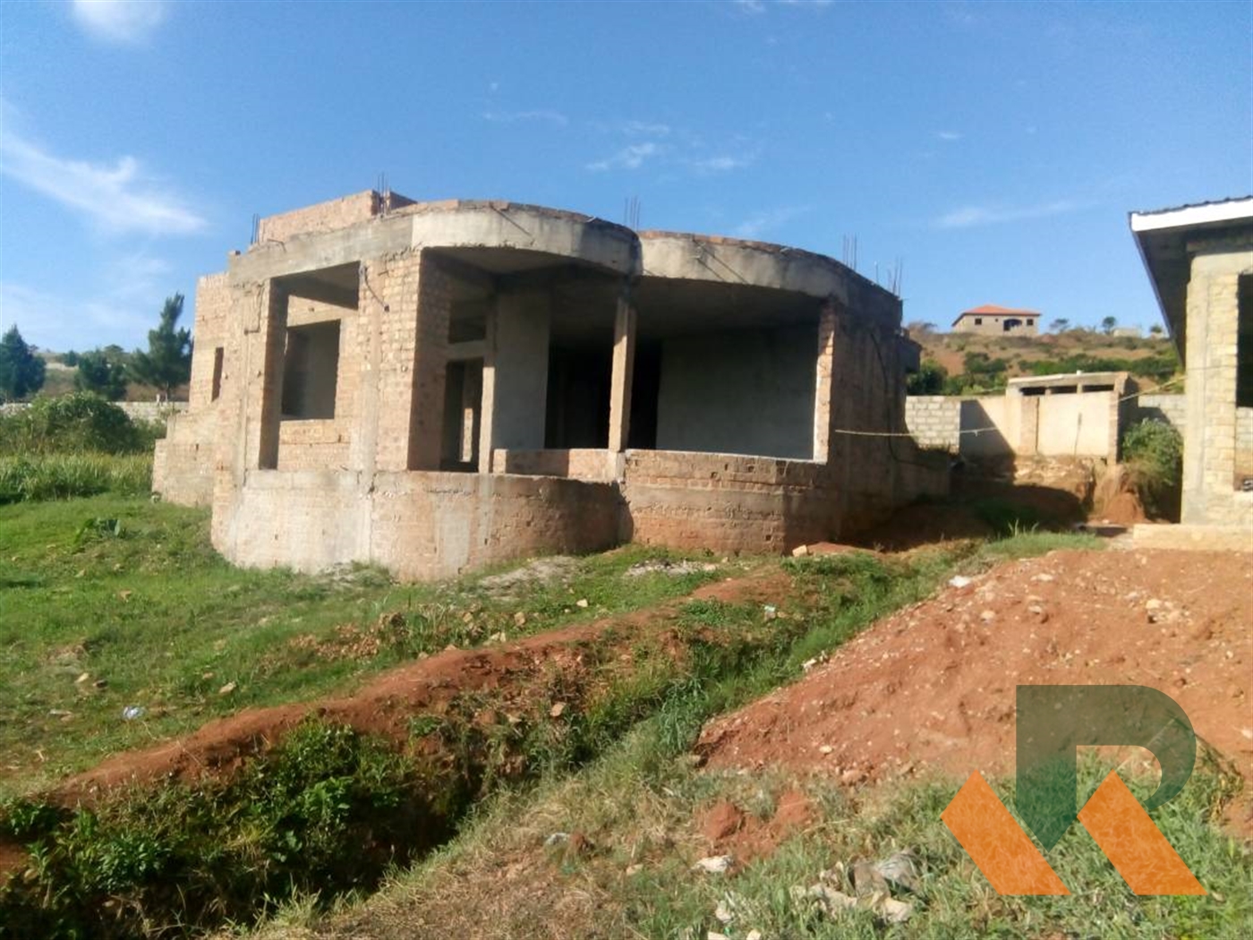 Shell House for sale in Kitovu Wakiso