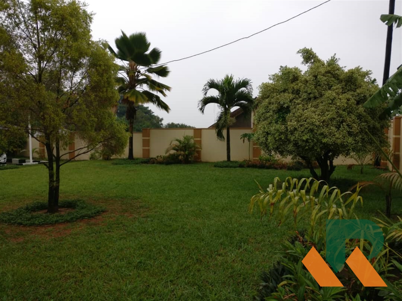 Maisonette for sale in Lubowa Wakiso