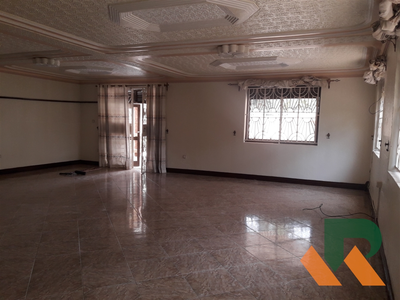 Maisonette for rent in Bugoloobi Kampala