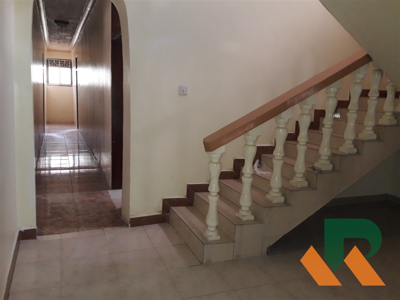 Maisonette for rent in Bugoloobi Kampala