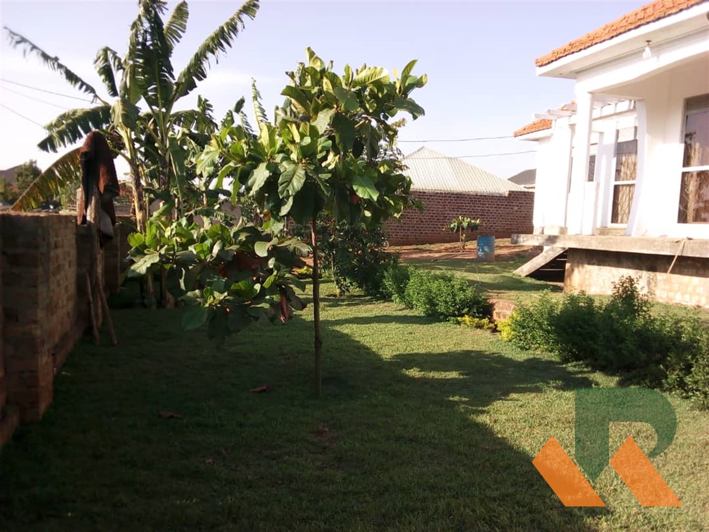 Shell House for sale in Bwebajja Wakiso