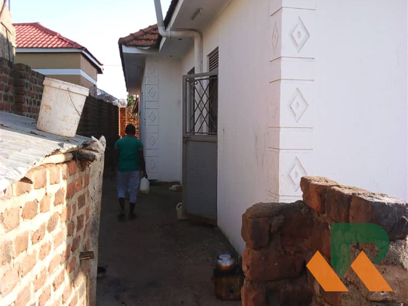 Shell House for sale in Bwebajja Wakiso