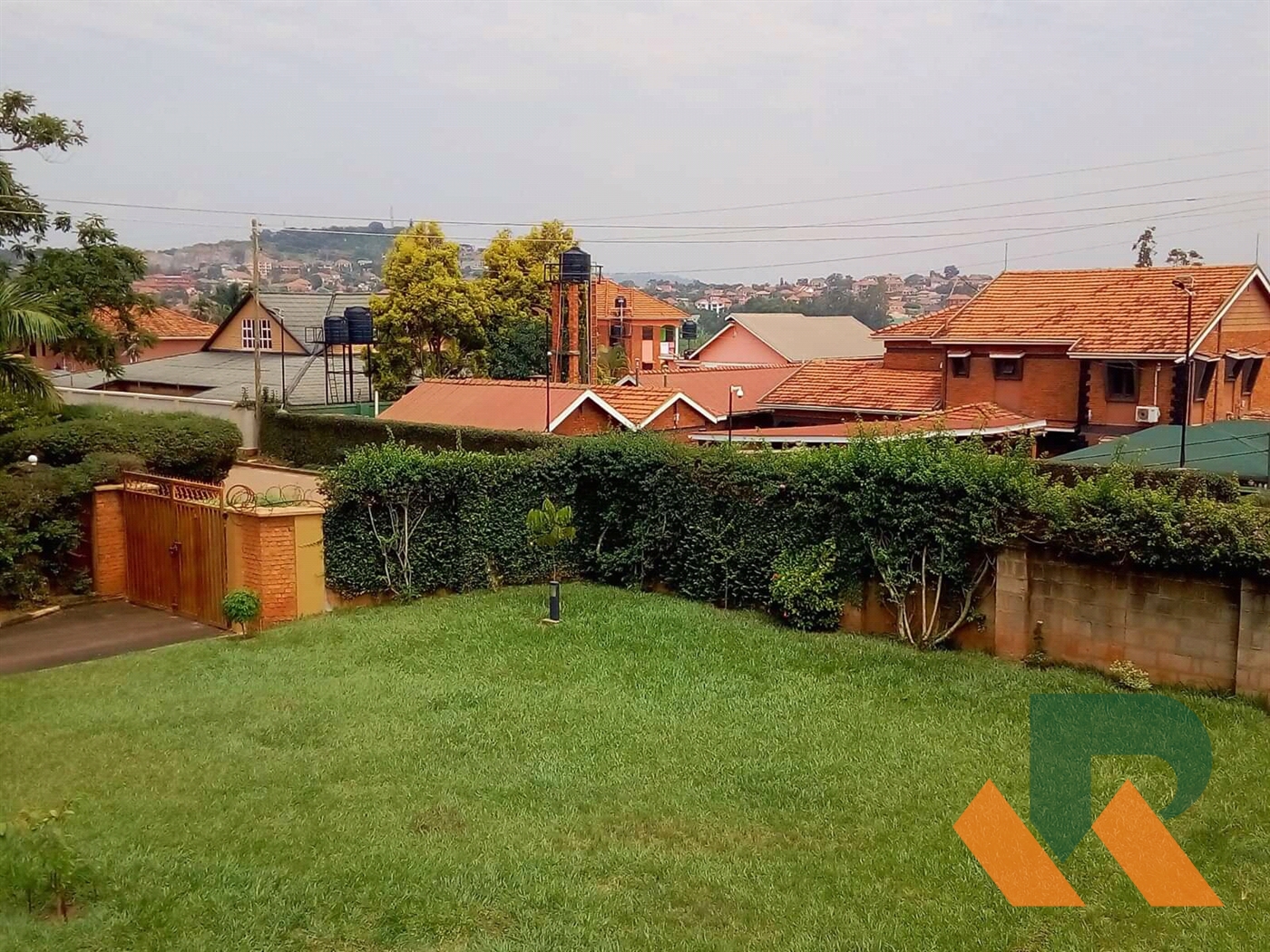 Maisonette for rent in Bbunga Kampala