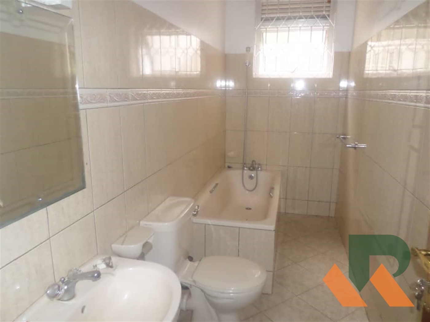 Maisonette for rent in Muyenga Kampala