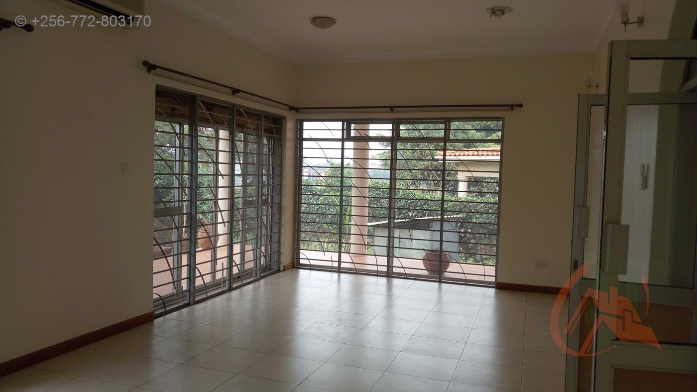 Town House for rent in Naguru Kampala