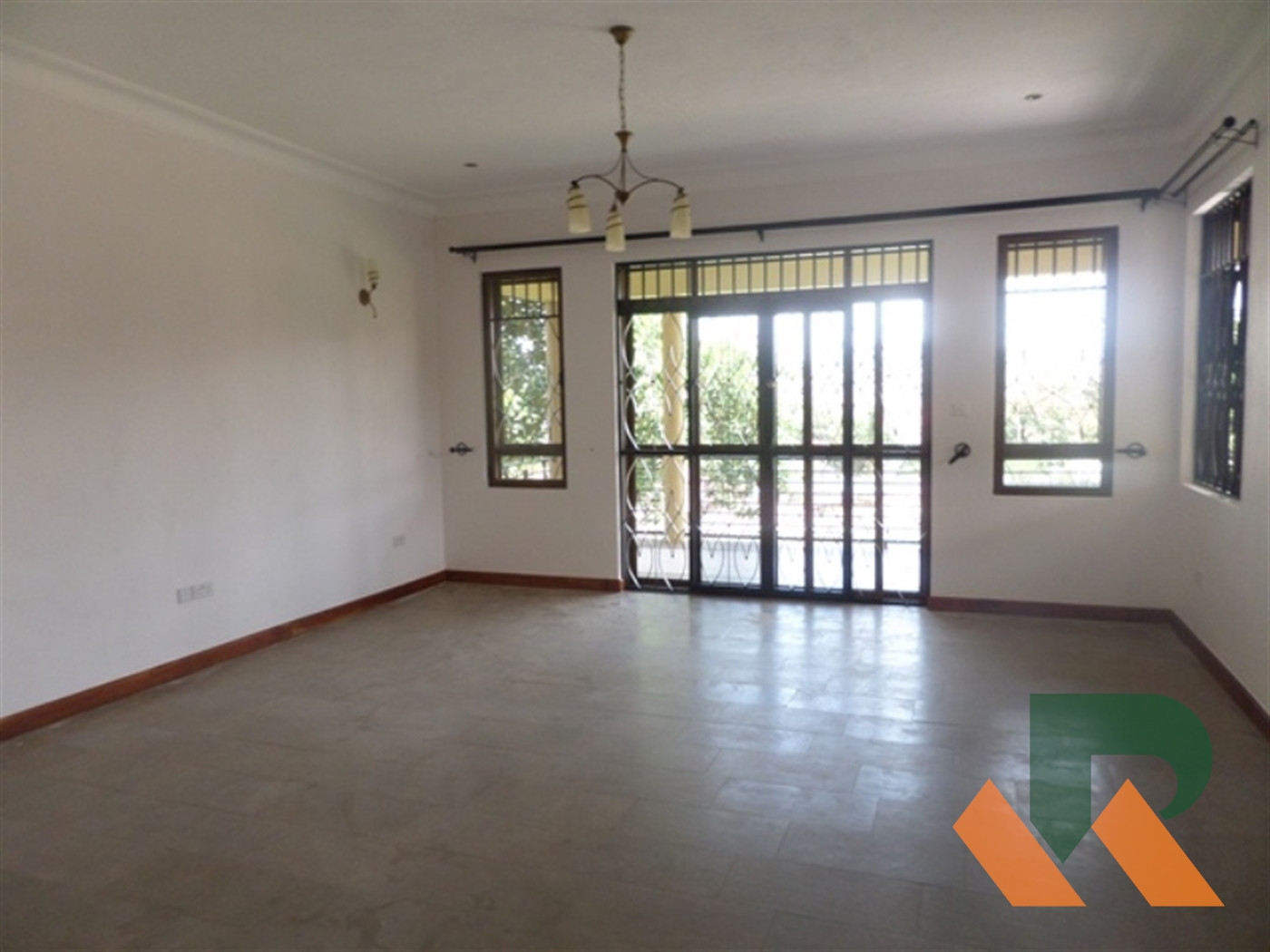 Duplex for rent in Muyenga Kampala