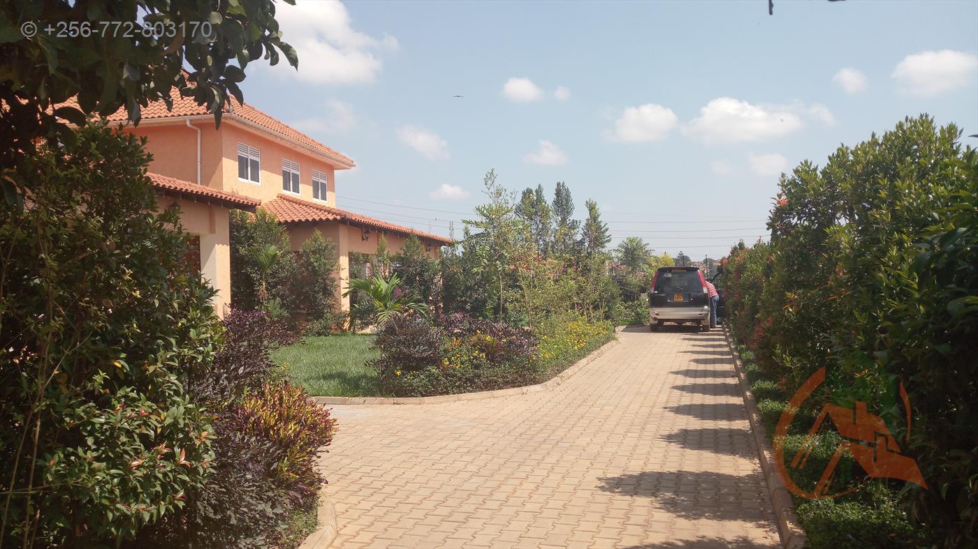 Town House for rent in Ntinda Kampala