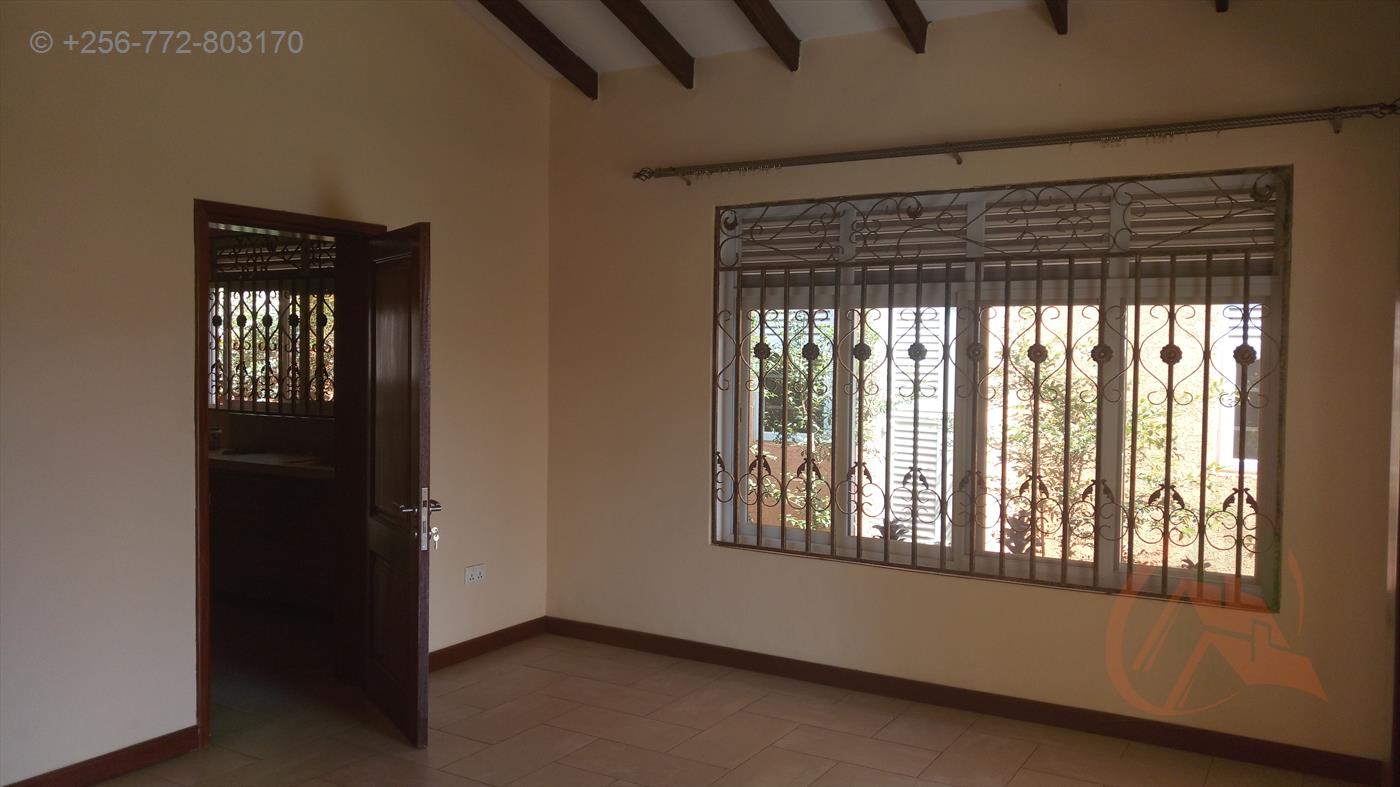 Town House for rent in Ntinda Kampala