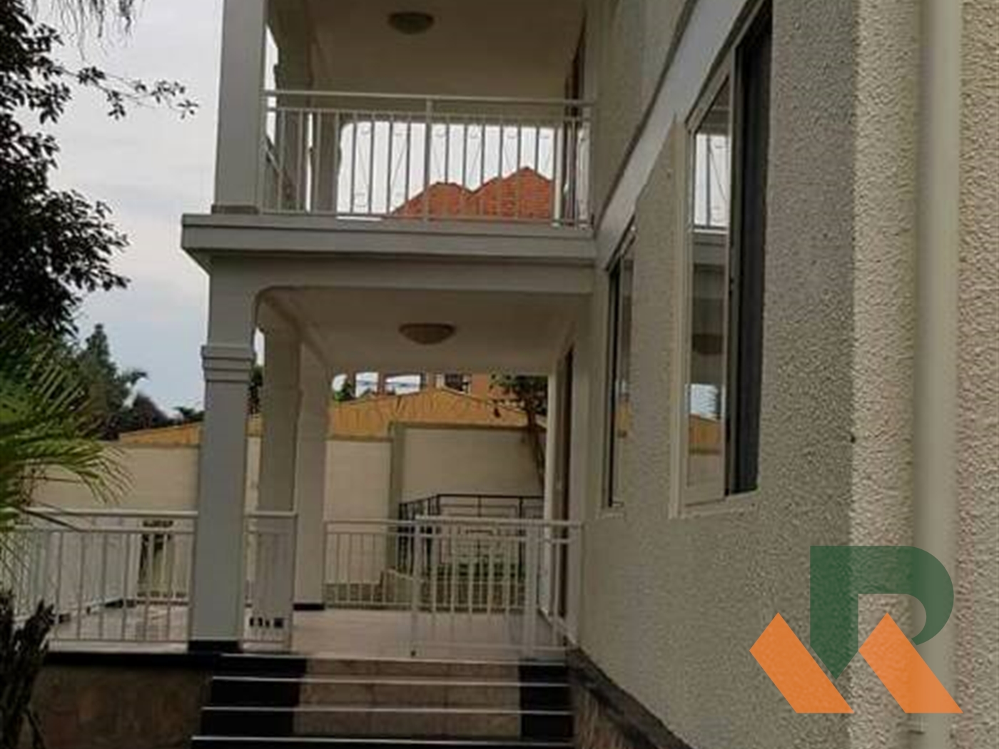 Storeyed house for rent in Naguru Kampala