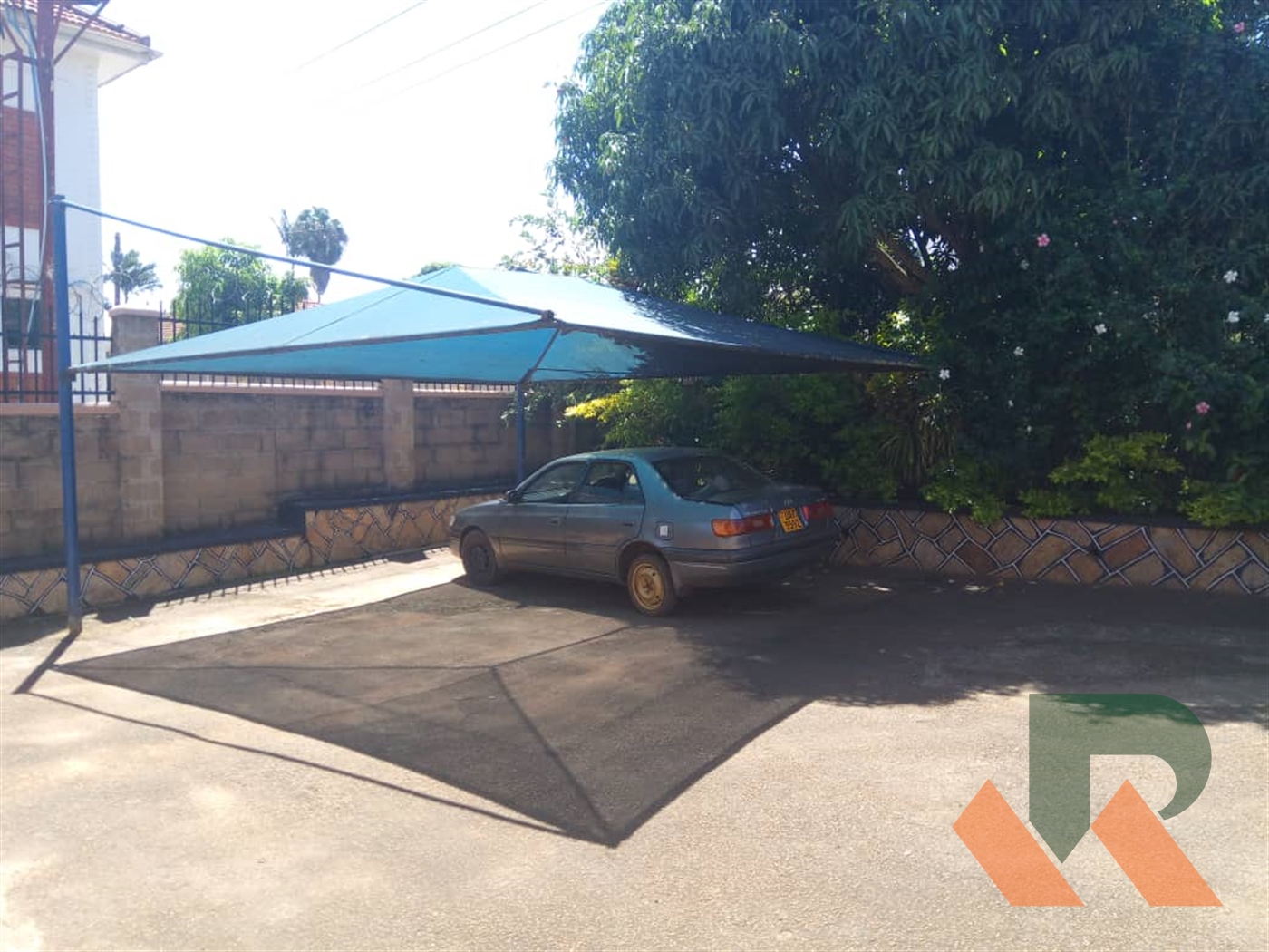 Bungalow for rent in Bbunga Kampala