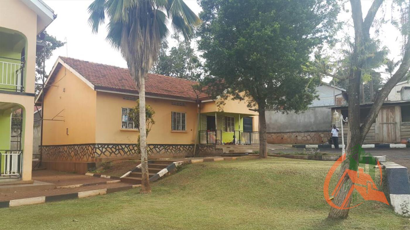 Duplex for sale in Kansanga Kampala