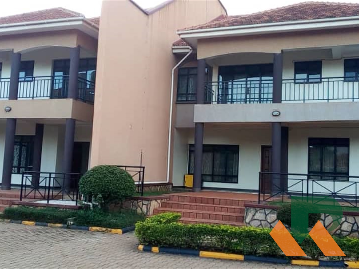 Duplex for rent in Munyonyo Kampala