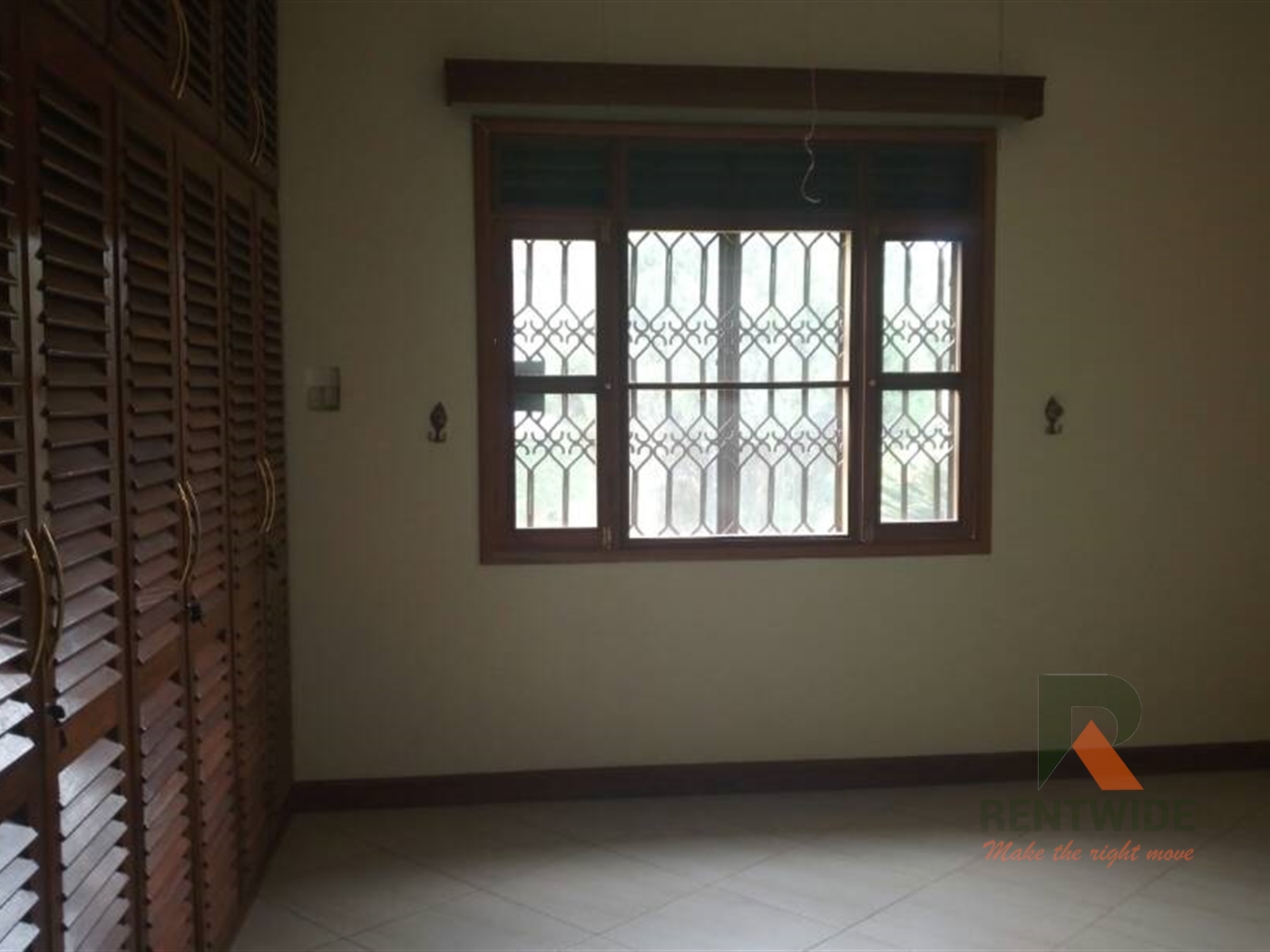 Bungalow for rent in Muyenga Kampala