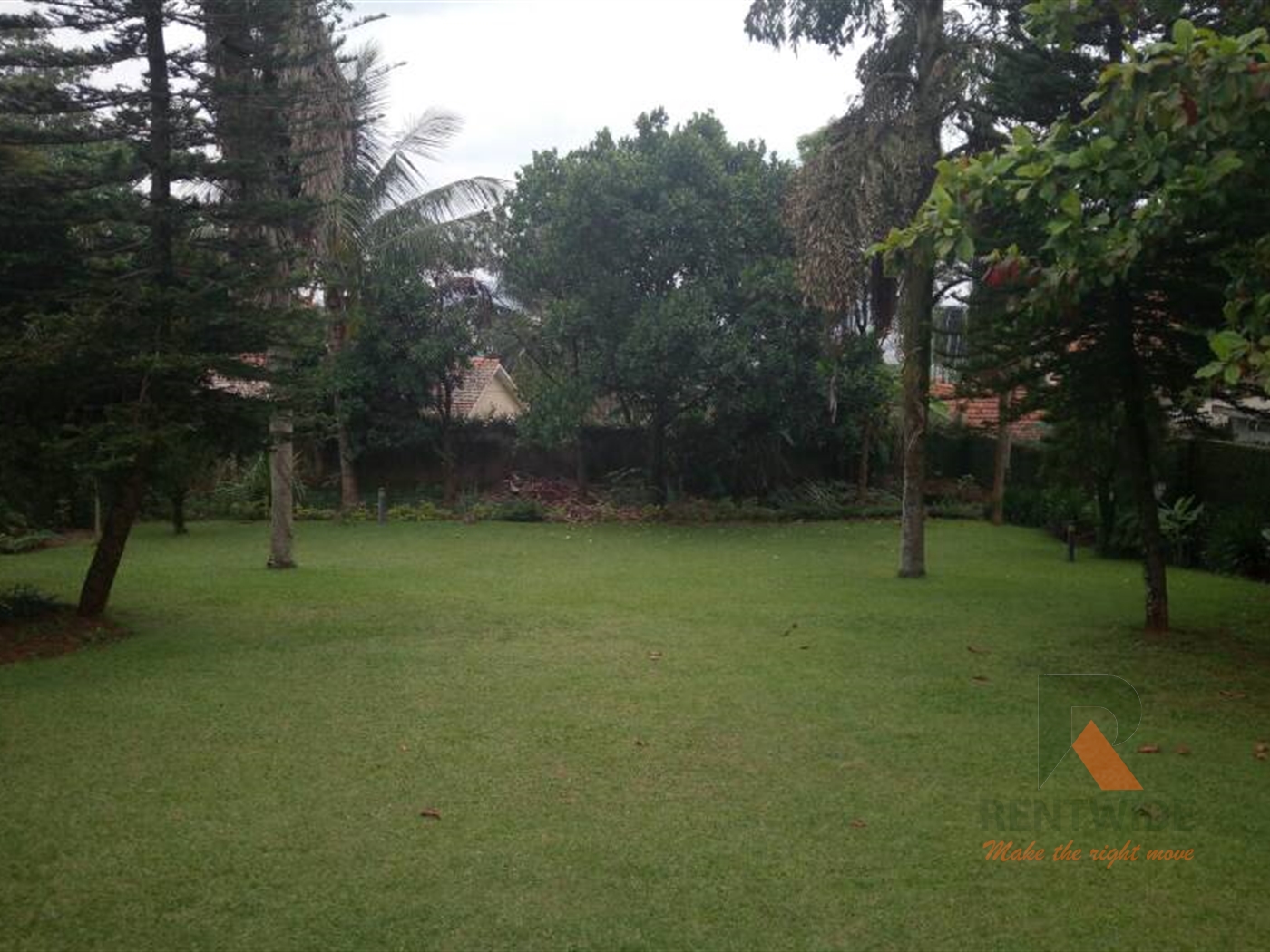 Bungalow for rent in Muyenga Kampala