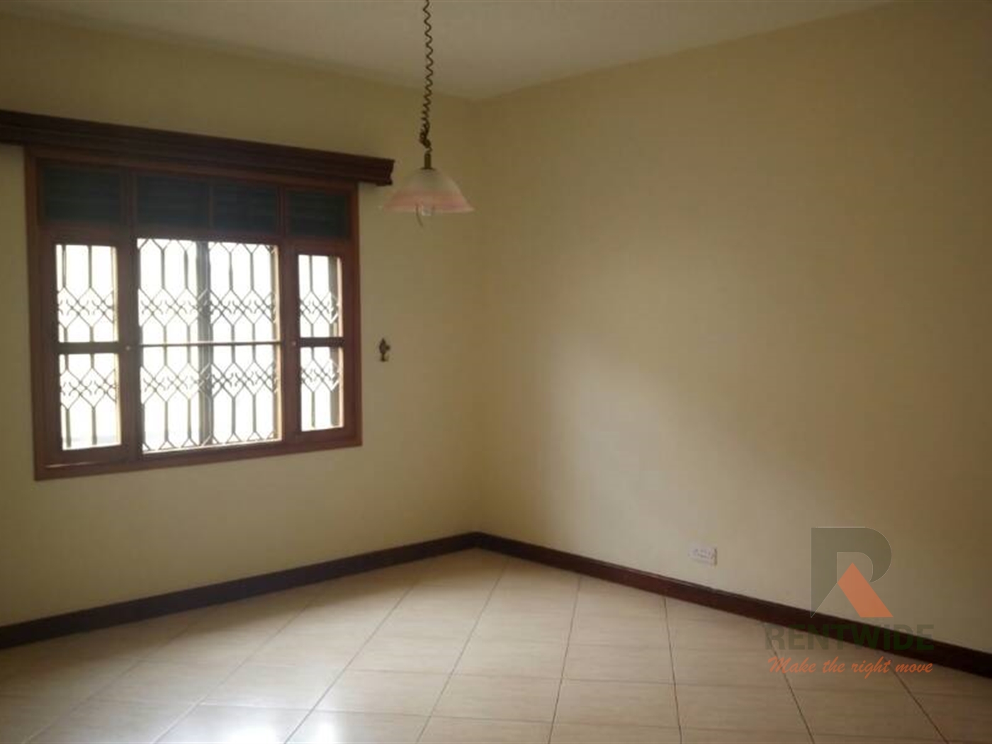 Bungalow for rent in Muyenga Kampala