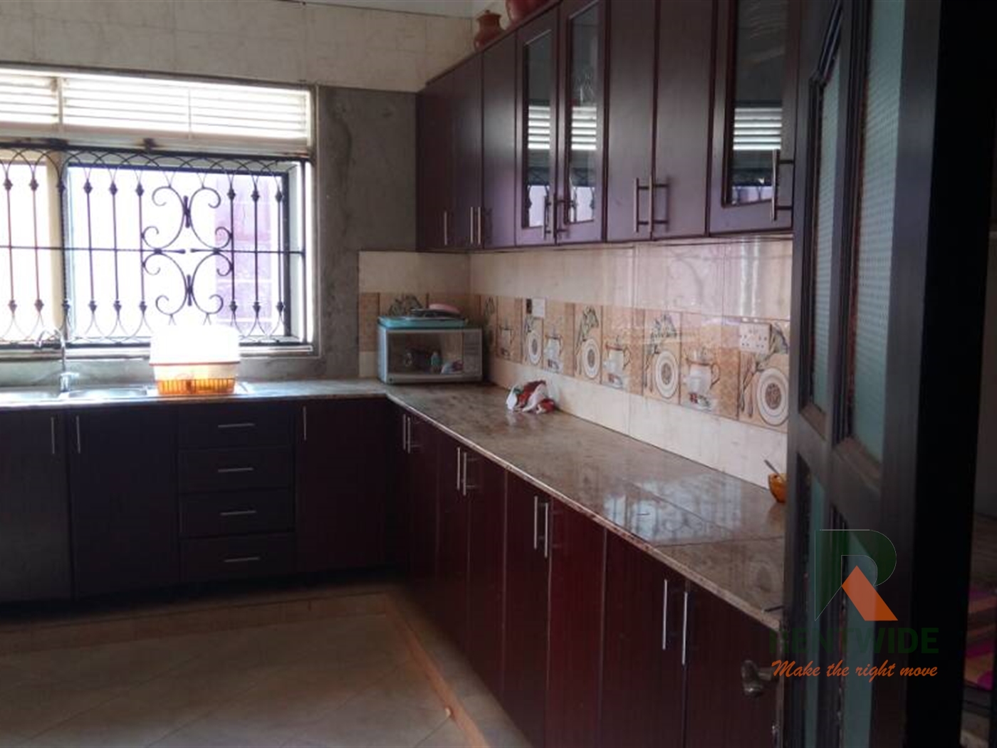 Maisonette for sale in Namugongo Wakiso