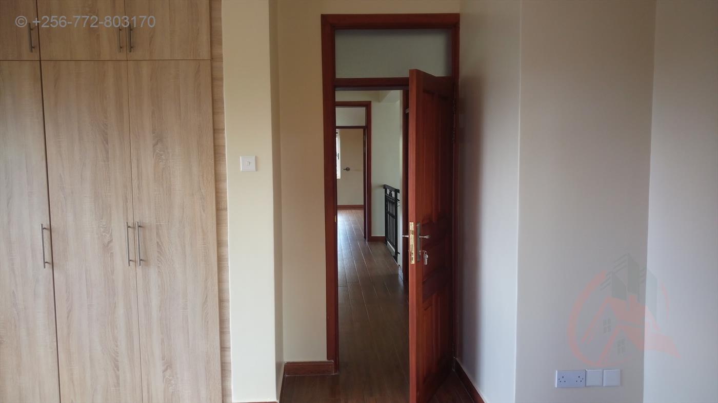 Maisonette for rent in Munyonyo Kampala