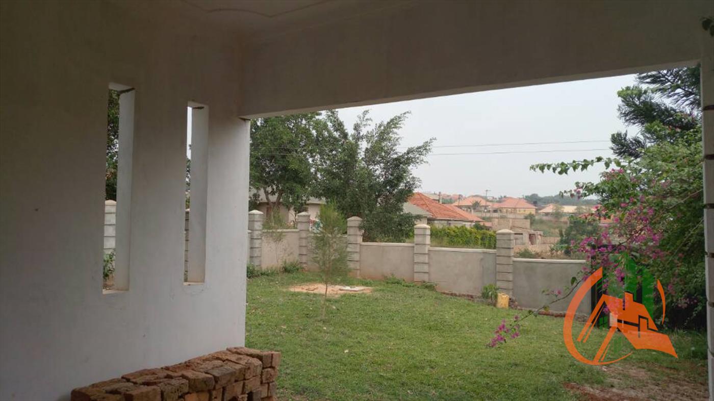 Bungalow for sale in Gayaza Wakiso