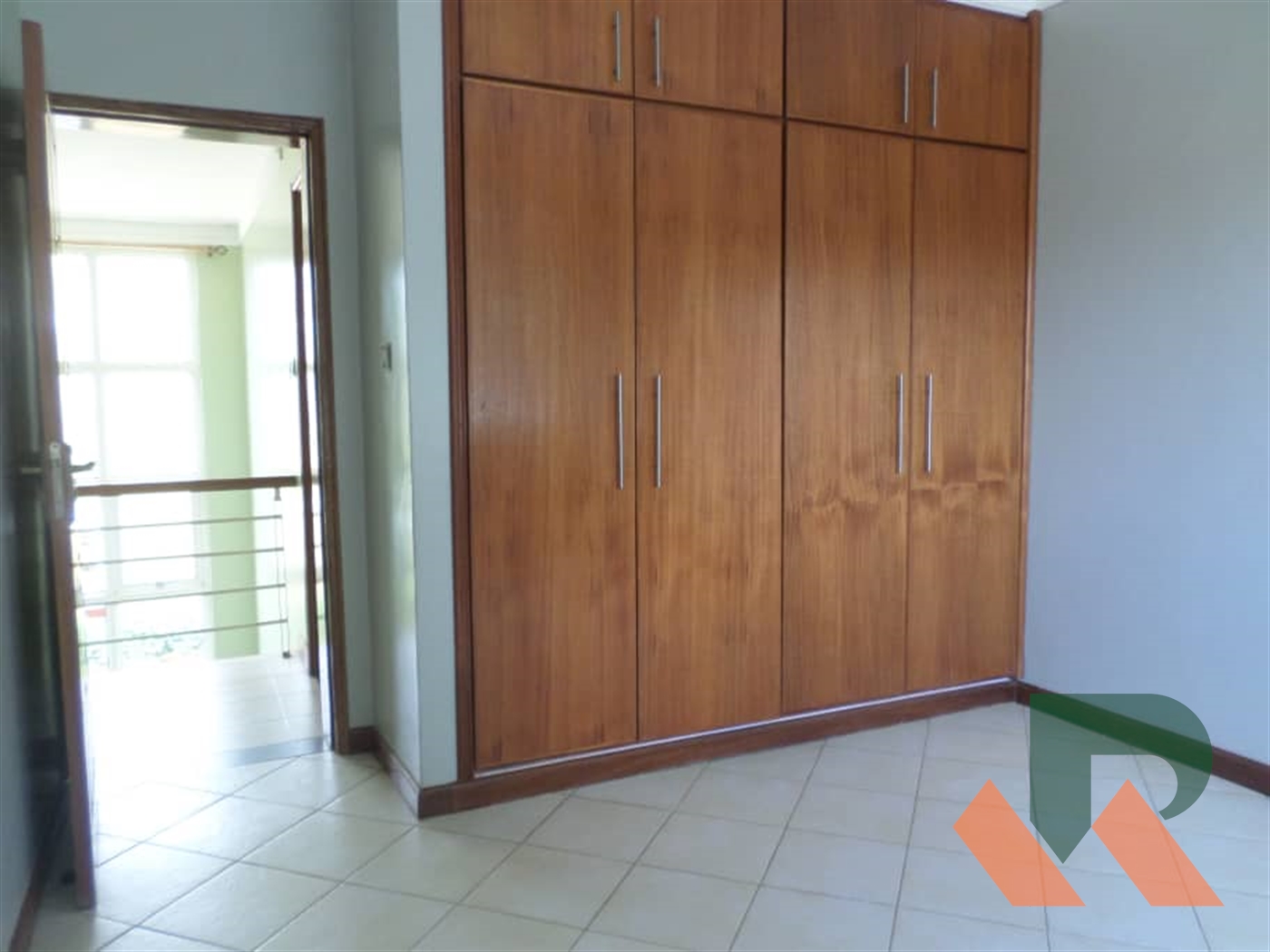 Town House for rent in Muyenga Kampala