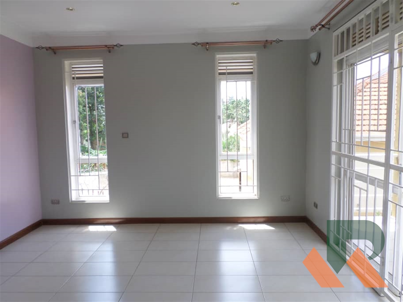 Town House for rent in Muyenga Kampala