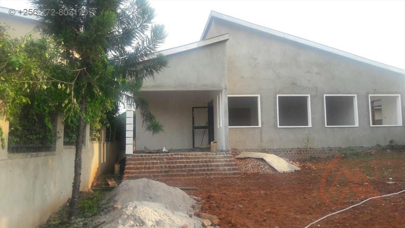 Bungalow for sale in Gayaza Wakiso