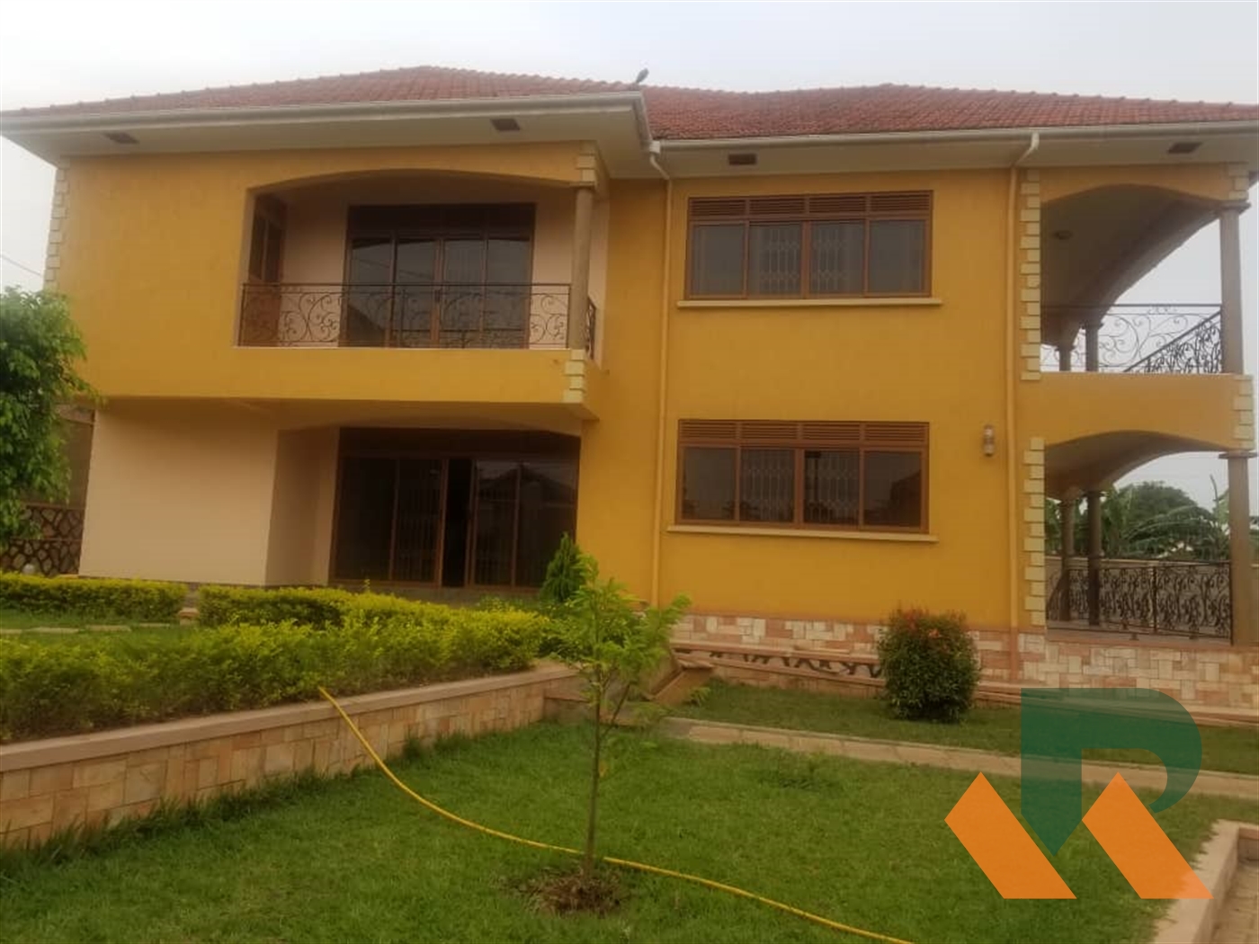 Maisonette for sale in Bbunga Kampala