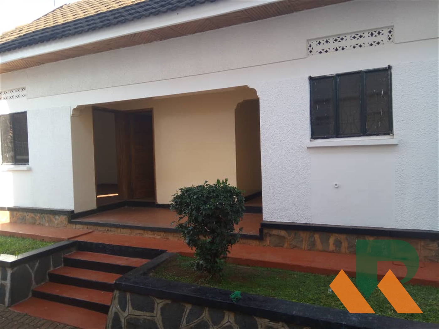 Maisonette for rent in Kabalagala Kampala