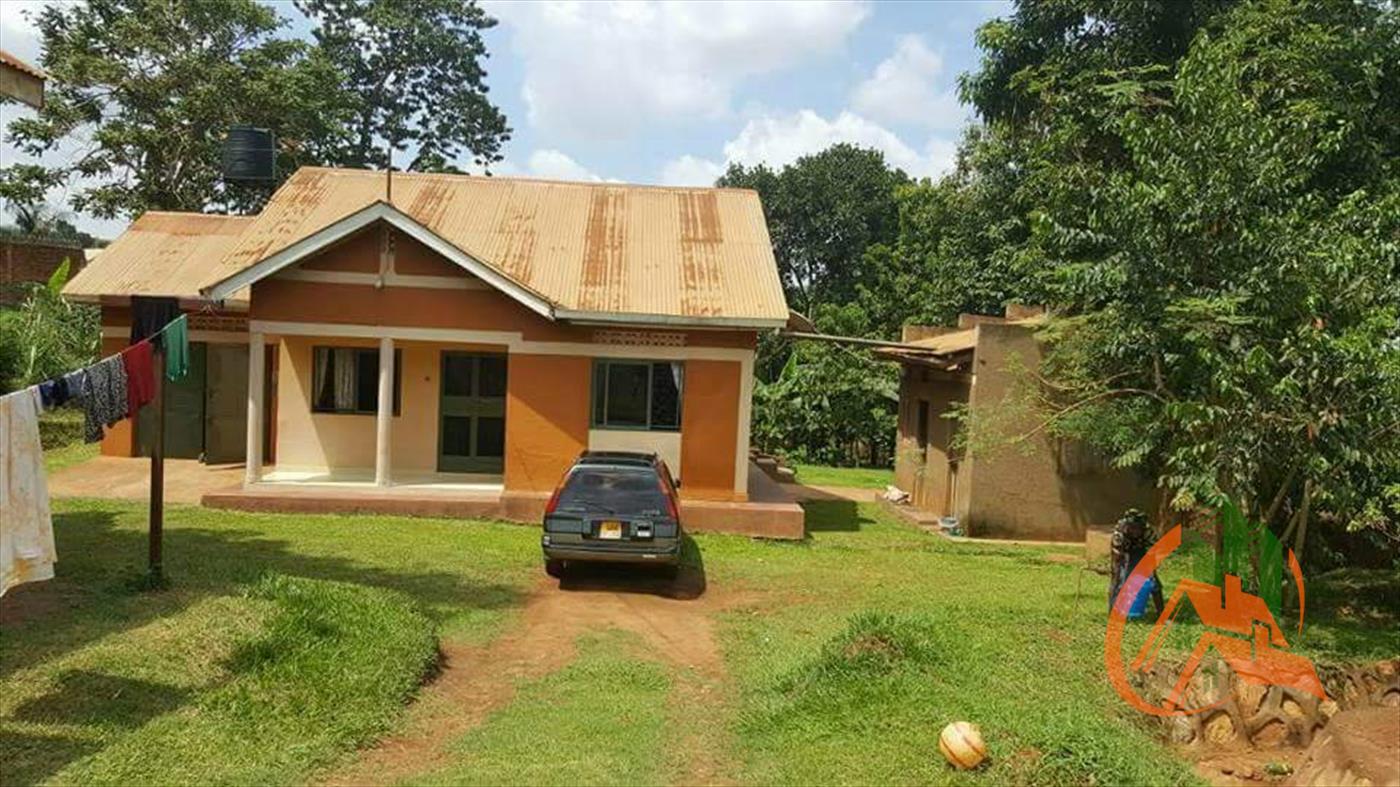 Bungalow for sale in Kyaliwajjala Wakiso