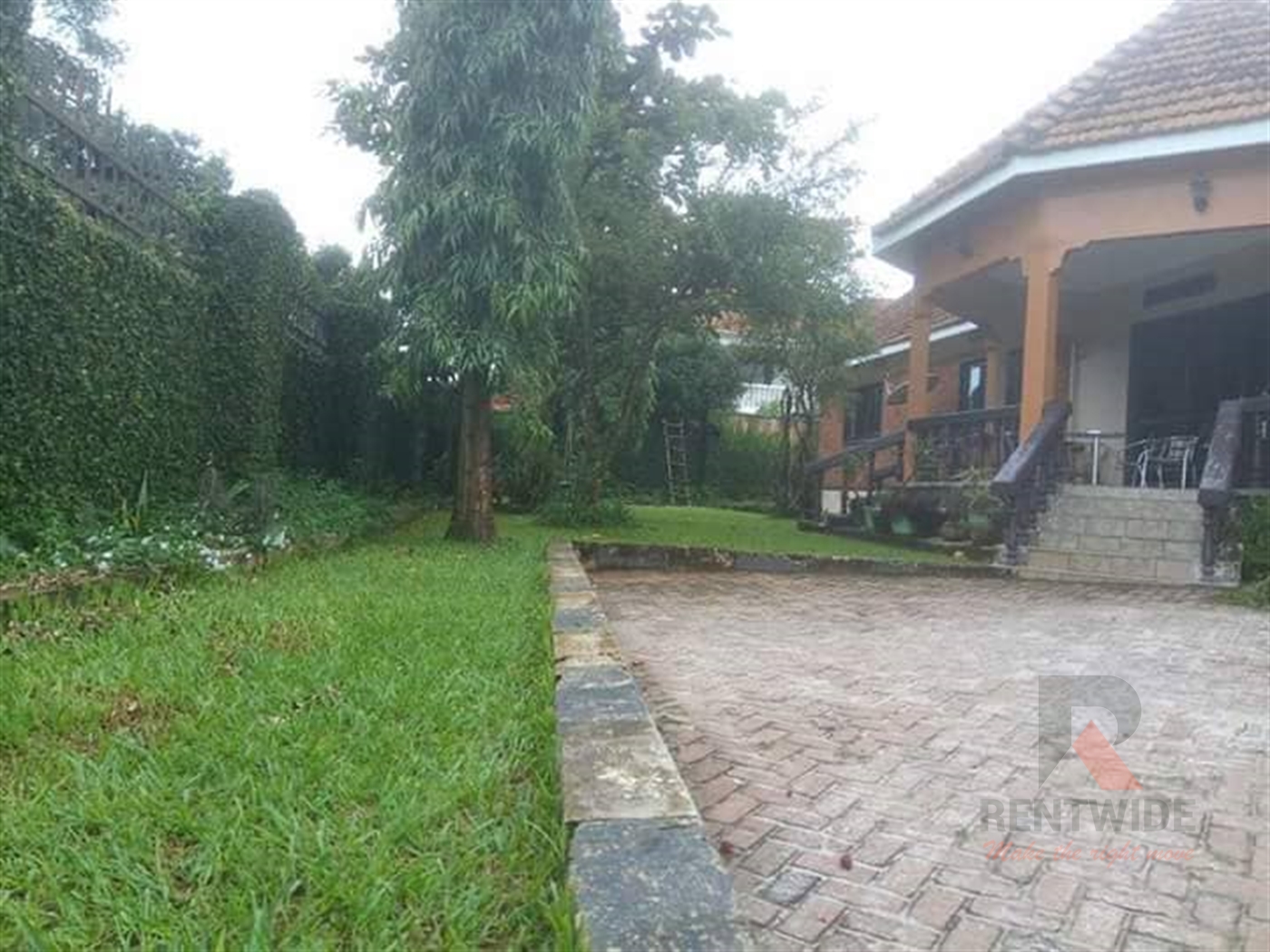 Bungalow for sale in Muyenga Kampala