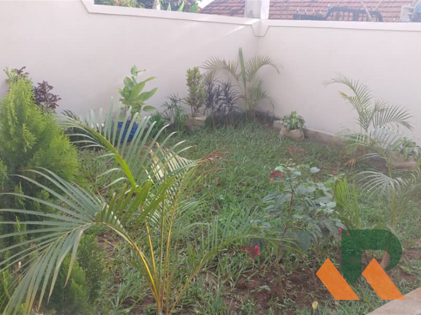 Bungalow for sale in Munyonyo Kampala