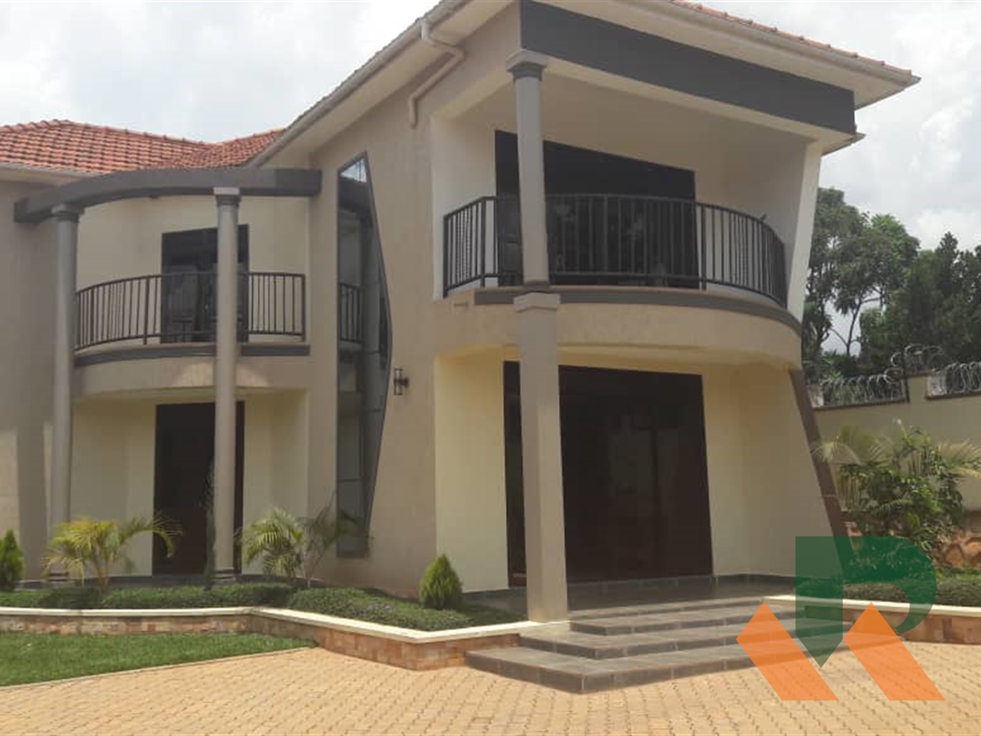 Maisonette for sale in Kyanja Kampala