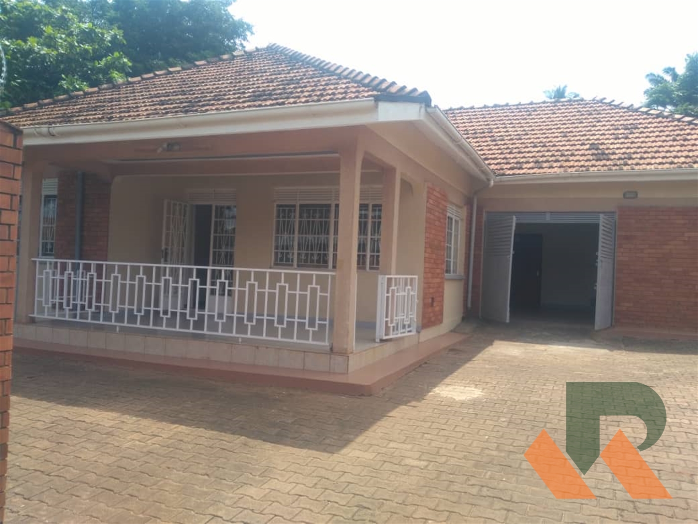 Bungalow for rent in Naguru Kampala