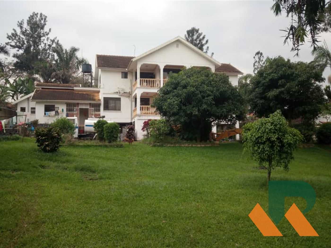 Maisonette for sale in Luzira Kampala